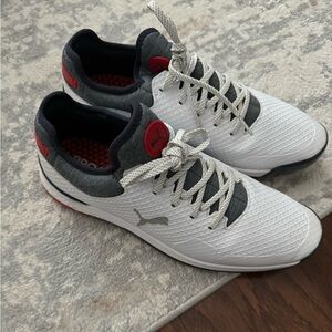 Men’s Puma Golf shoes. Size 13. Worn once.